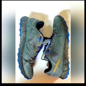 Merrell Altalight Low boys Shoe  SIZE 5